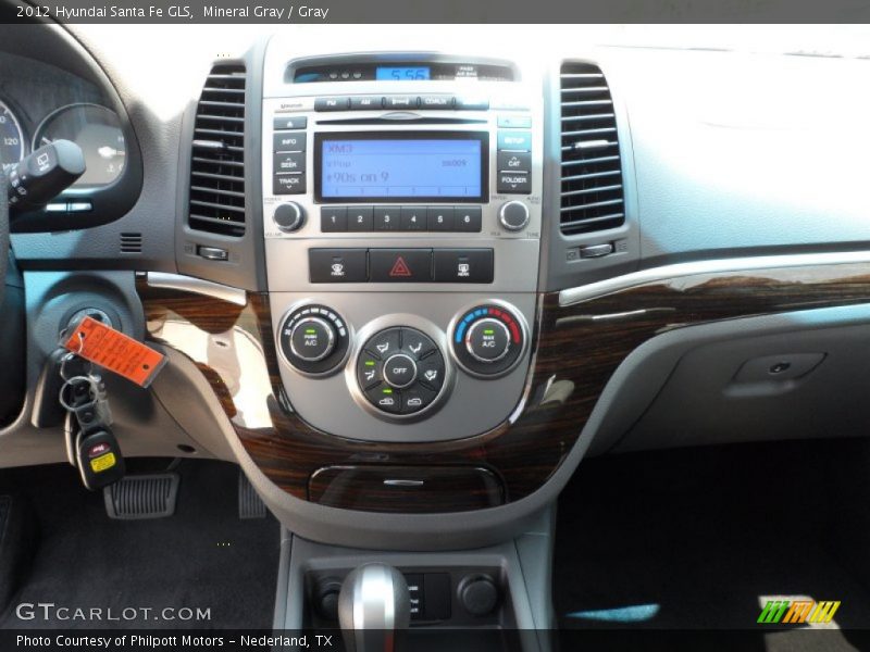 Mineral Gray / Gray 2012 Hyundai Santa Fe GLS