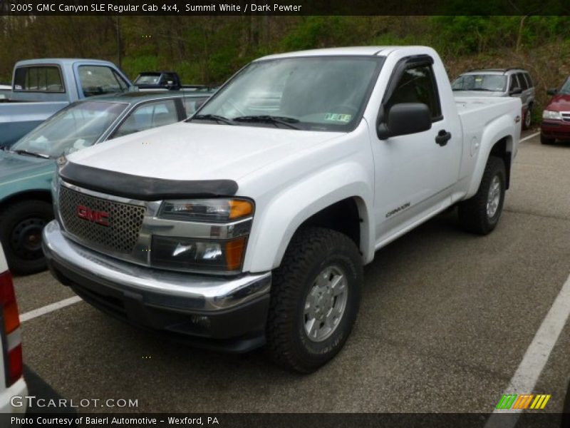 Front 3/4 View of 2005 Canyon SLE Regular Cab 4x4