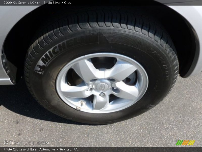 Bright Silver / Gray 2009 Kia Sorento LX 4x4