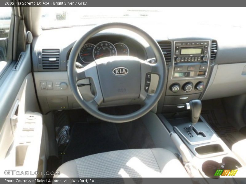 Bright Silver / Gray 2009 Kia Sorento LX 4x4