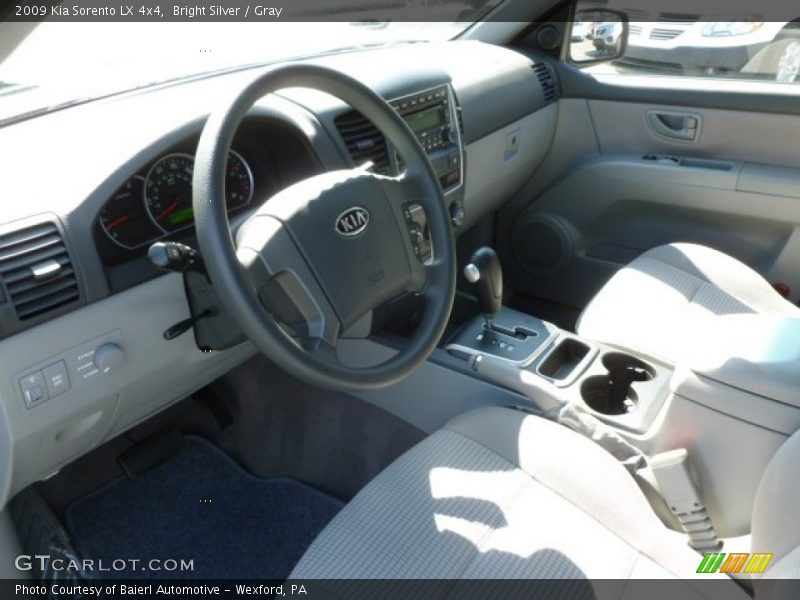 Bright Silver / Gray 2009 Kia Sorento LX 4x4