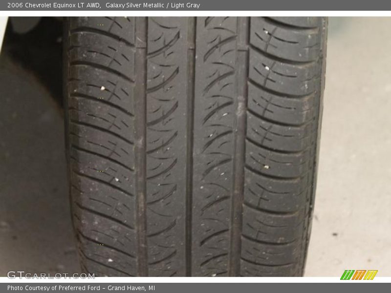 Galaxy Silver Metallic / Light Gray 2006 Chevrolet Equinox LT AWD