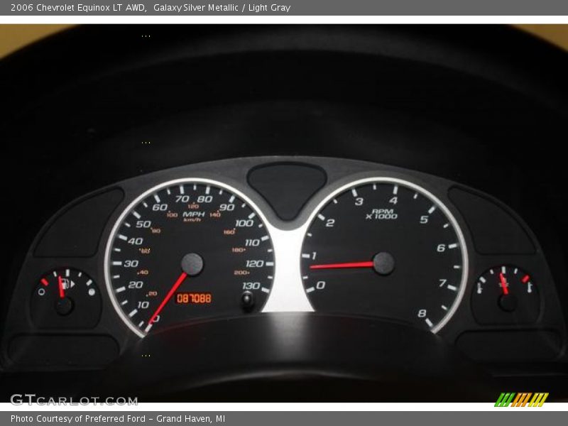 Galaxy Silver Metallic / Light Gray 2006 Chevrolet Equinox LT AWD