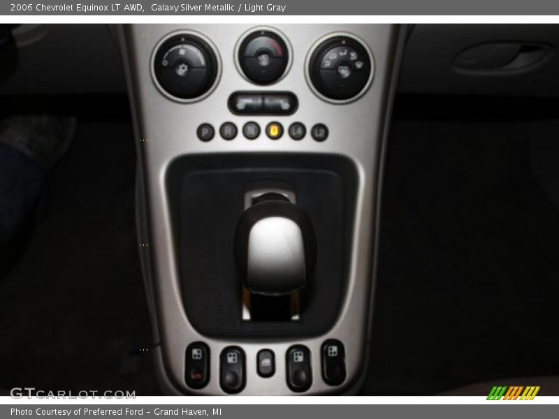 Galaxy Silver Metallic / Light Gray 2006 Chevrolet Equinox LT AWD