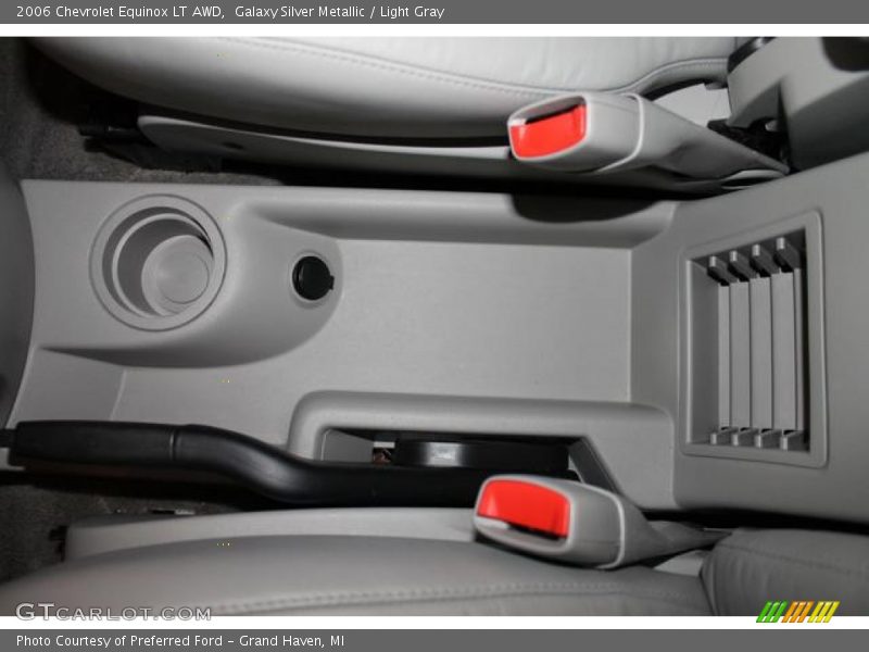 Galaxy Silver Metallic / Light Gray 2006 Chevrolet Equinox LT AWD