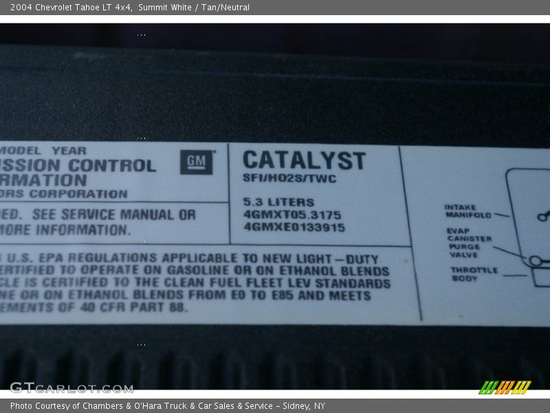 Summit White / Tan/Neutral 2004 Chevrolet Tahoe LT 4x4