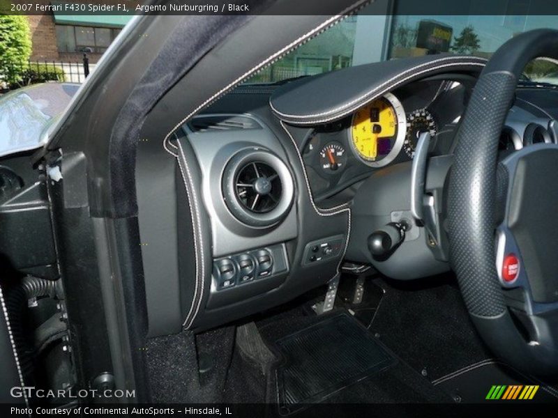 Controls of 2007 F430 Spider F1