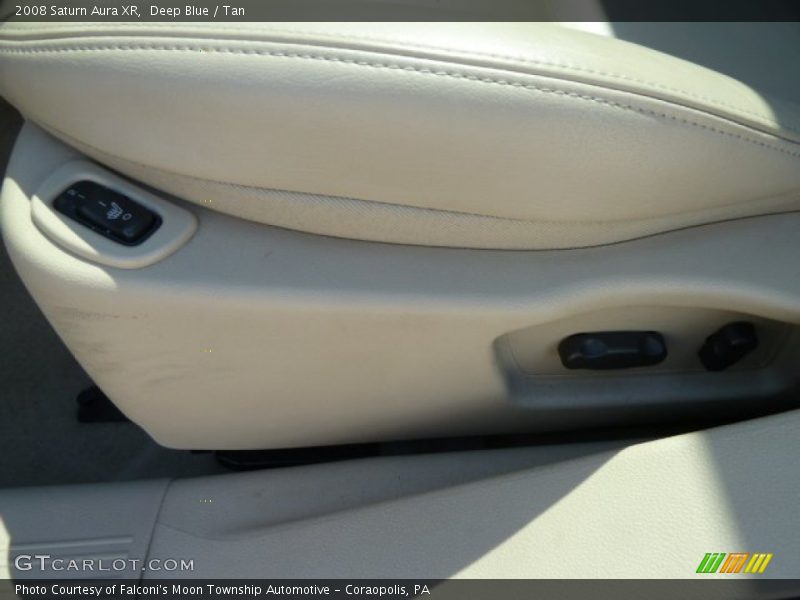 Deep Blue / Tan 2008 Saturn Aura XR