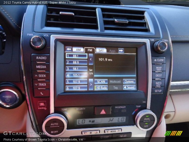 Super White / Ivory 2012 Toyota Camry Hybrid XLE