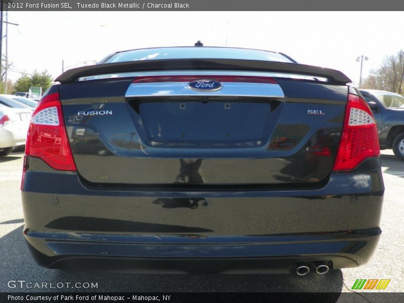 Tuxedo Black Metallic / Charcoal Black 2012 Ford Fusion SEL