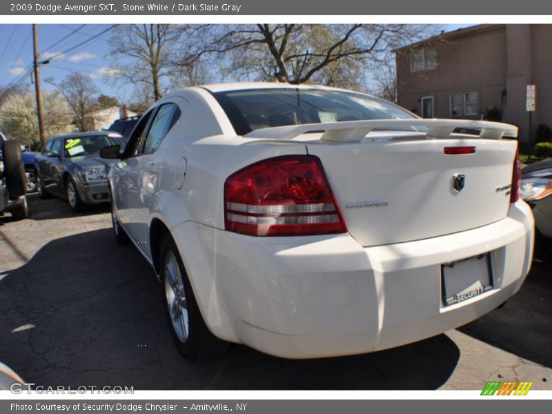Stone White / Dark Slate Gray 2009 Dodge Avenger SXT