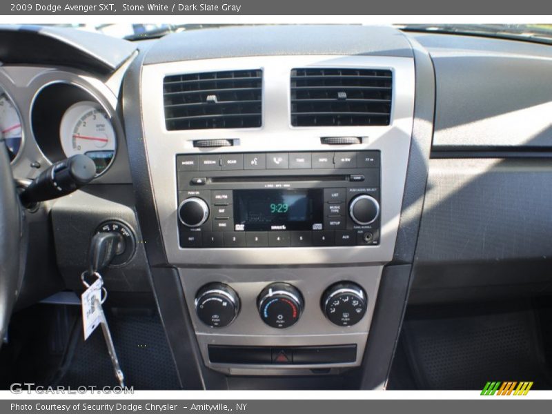 Stone White / Dark Slate Gray 2009 Dodge Avenger SXT