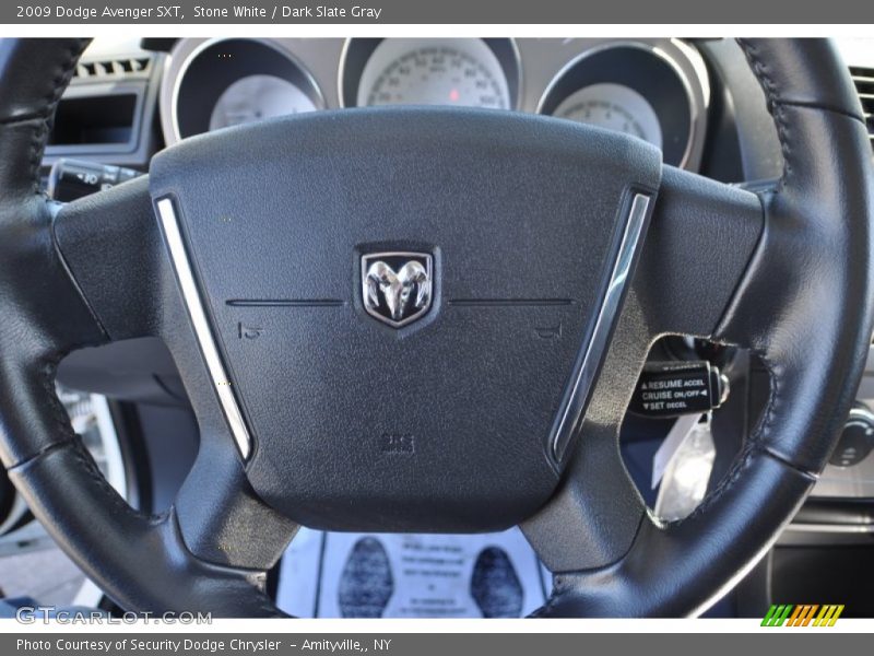 Stone White / Dark Slate Gray 2009 Dodge Avenger SXT