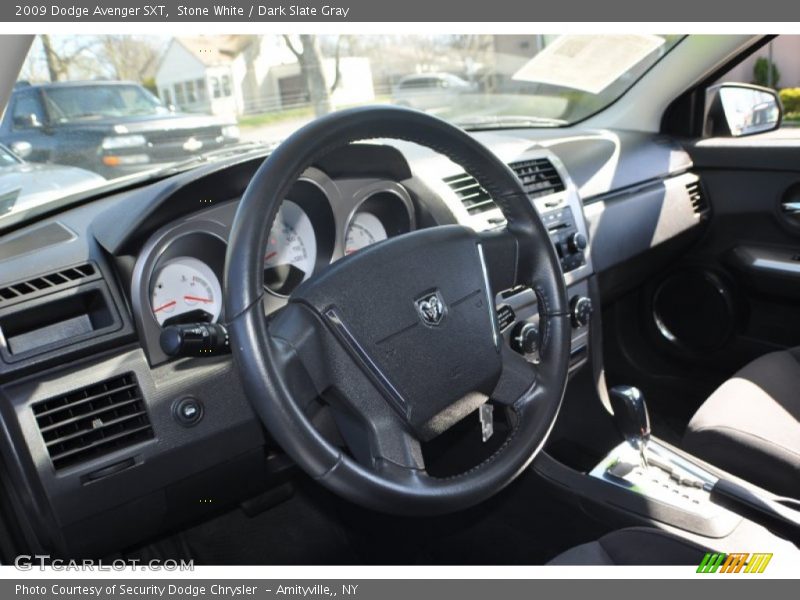 Stone White / Dark Slate Gray 2009 Dodge Avenger SXT
