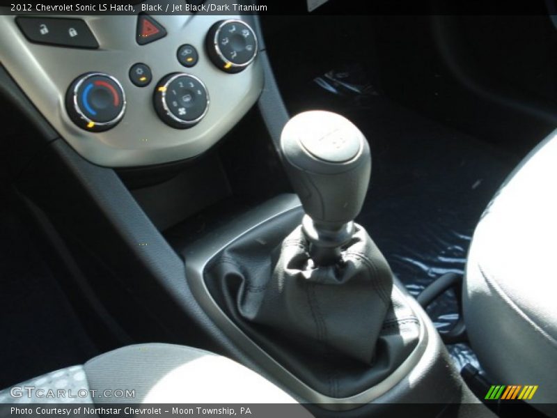  2012 Sonic LS Hatch 5 Speed Manual Shifter
