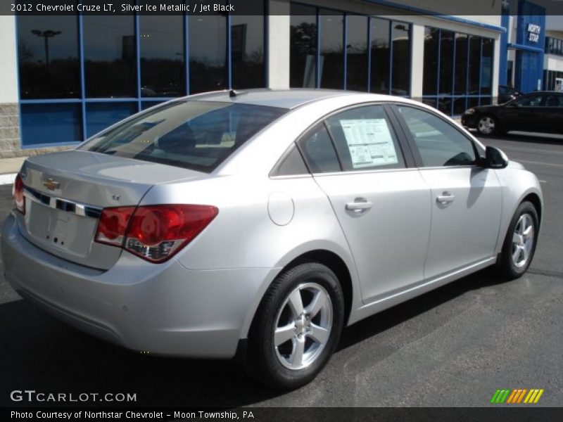 Silver Ice Metallic / Jet Black 2012 Chevrolet Cruze LT