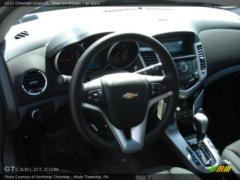 Silver Ice Metallic / Jet Black 2012 Chevrolet Cruze LT