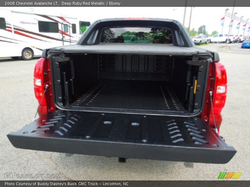 Deep Ruby Red Metallic / Ebony 2008 Chevrolet Avalanche LT