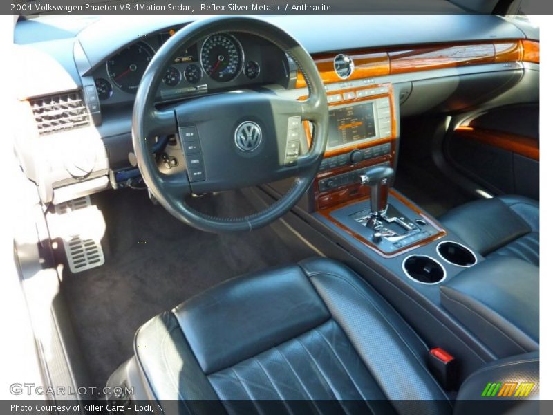 Reflex Silver Metallic / Anthracite 2004 Volkswagen Phaeton V8 4Motion Sedan