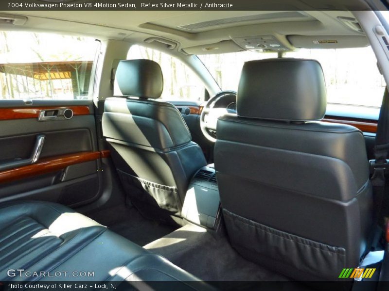 Reflex Silver Metallic / Anthracite 2004 Volkswagen Phaeton V8 4Motion Sedan