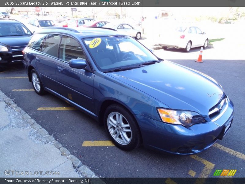 Atlantic Blue Pearl / Charcoal Tweed Cloth 2005 Subaru Legacy 2.5i Wagon