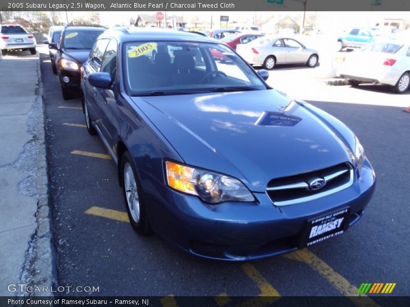 Atlantic Blue Pearl / Charcoal Tweed Cloth 2005 Subaru Legacy 2.5i Wagon