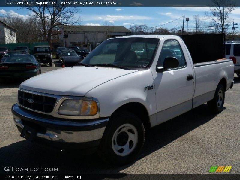 Oxford White / Medium Graphite 1997 Ford F150 Regular Cab