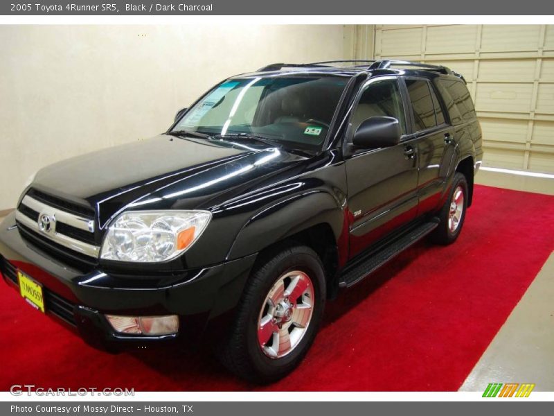 Black / Dark Charcoal 2005 Toyota 4Runner SR5