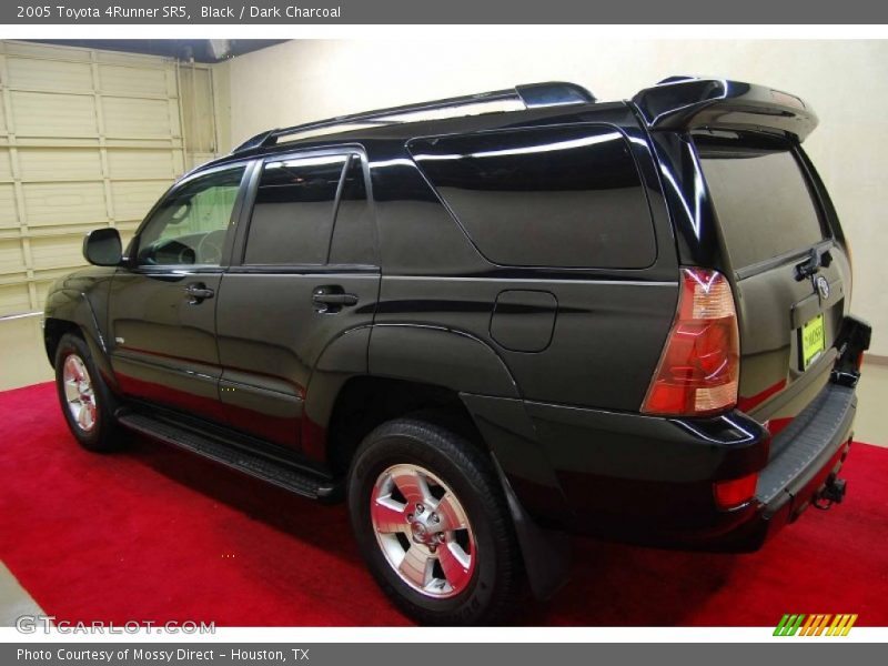 Black / Dark Charcoal 2005 Toyota 4Runner SR5