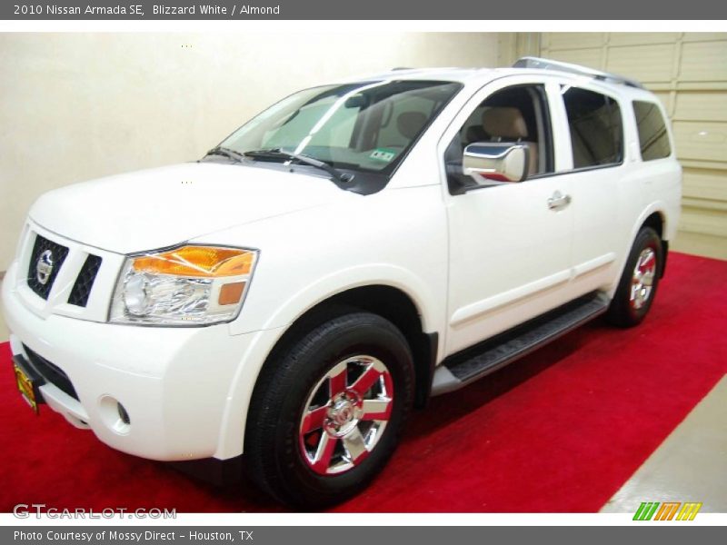 Blizzard White / Almond 2010 Nissan Armada SE