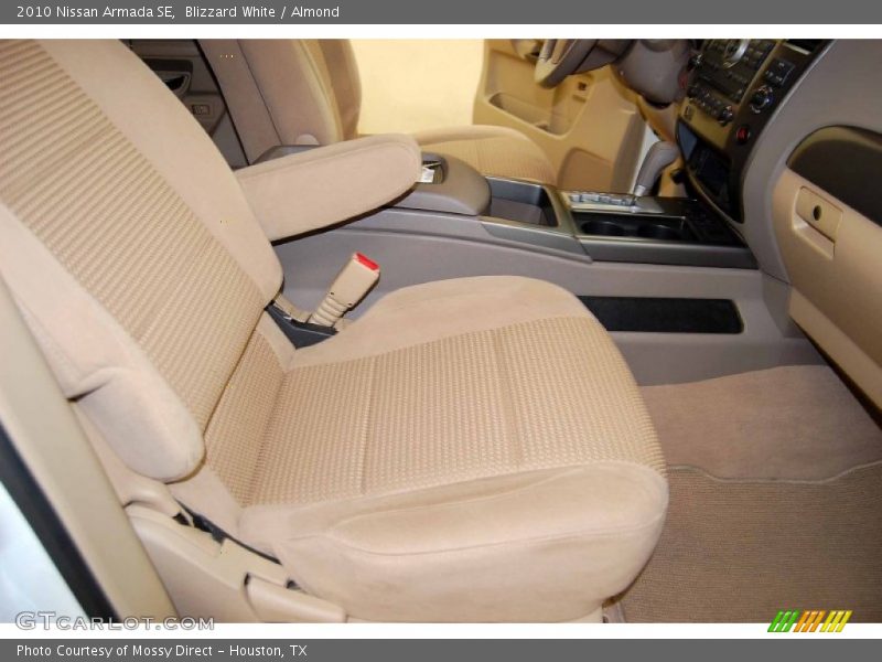 Blizzard White / Almond 2010 Nissan Armada SE
