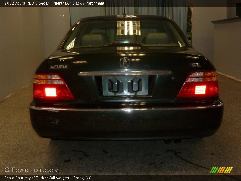Nighthawk Black / Parchment 2002 Acura RL 3.5 Sedan
