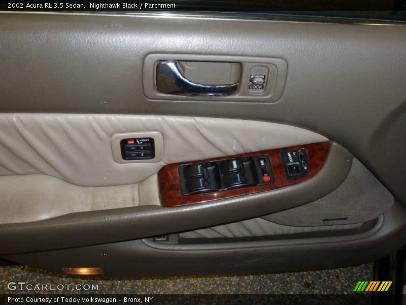 Nighthawk Black / Parchment 2002 Acura RL 3.5 Sedan