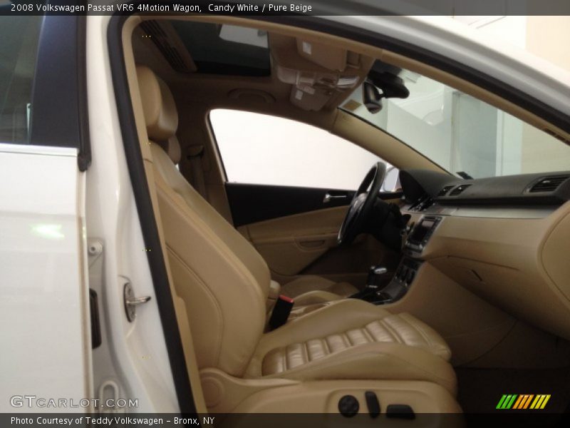 Front Seat of 2008 Passat VR6 4Motion Wagon