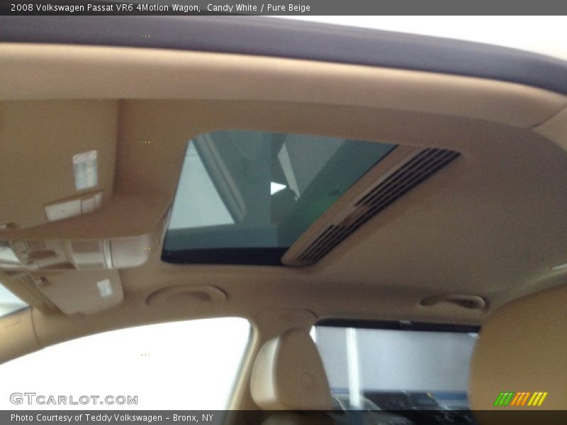 Sunroof of 2008 Passat VR6 4Motion Wagon