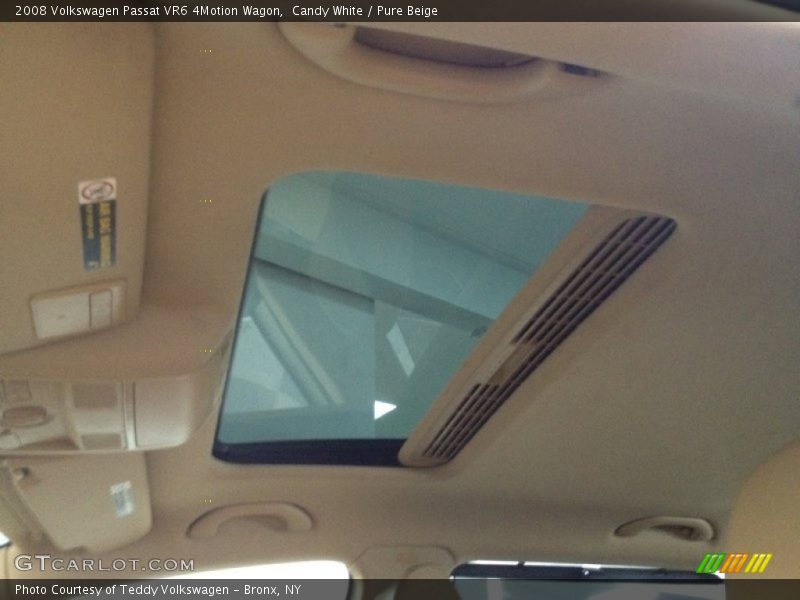 Sunroof of 2008 Passat VR6 4Motion Wagon