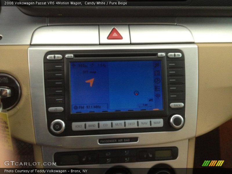 Controls of 2008 Passat VR6 4Motion Wagon