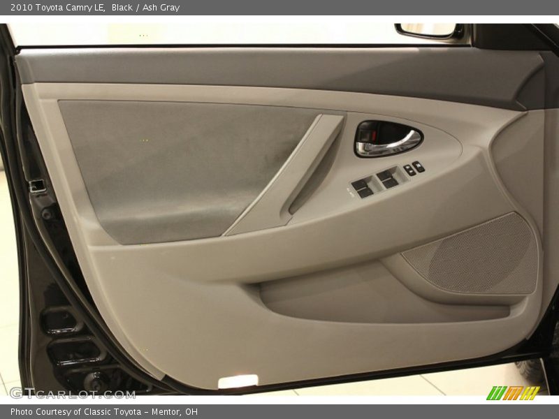 Black / Ash Gray 2010 Toyota Camry LE