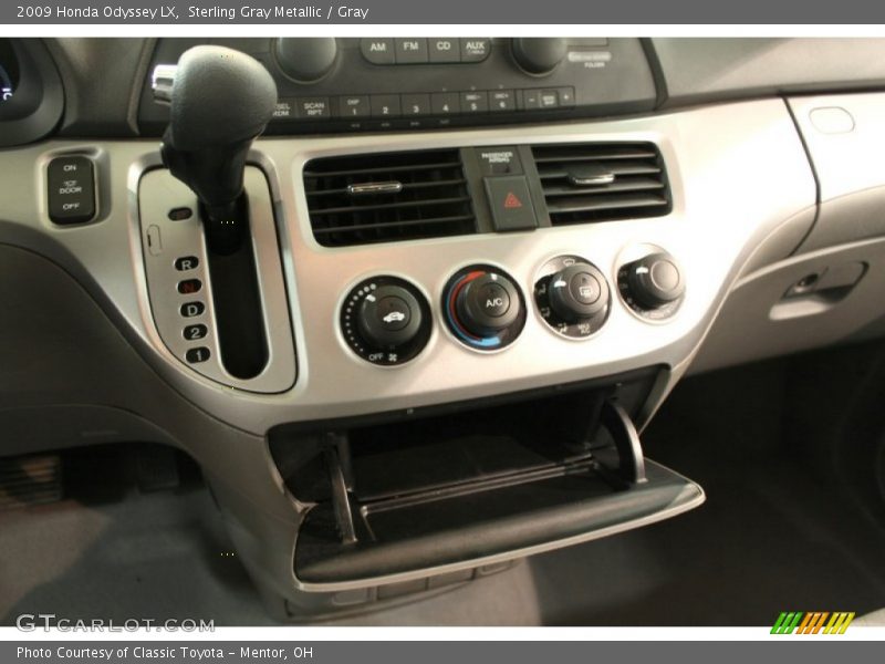 Sterling Gray Metallic / Gray 2009 Honda Odyssey LX