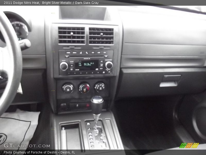 Bright Silver Metallic / Dark Slate Gray 2011 Dodge Nitro Heat