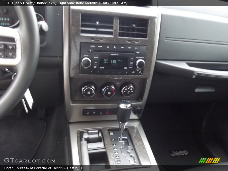 Light Sandstone Metallic / Dark Slate Gray 2011 Jeep Liberty Limited 4x4