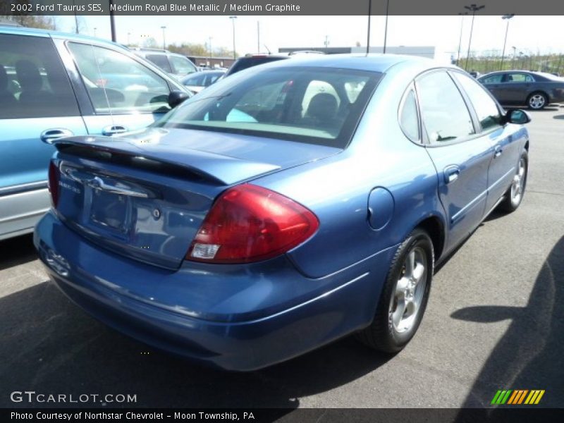 Medium Royal Blue Metallic / Medium Graphite 2002 Ford Taurus SES