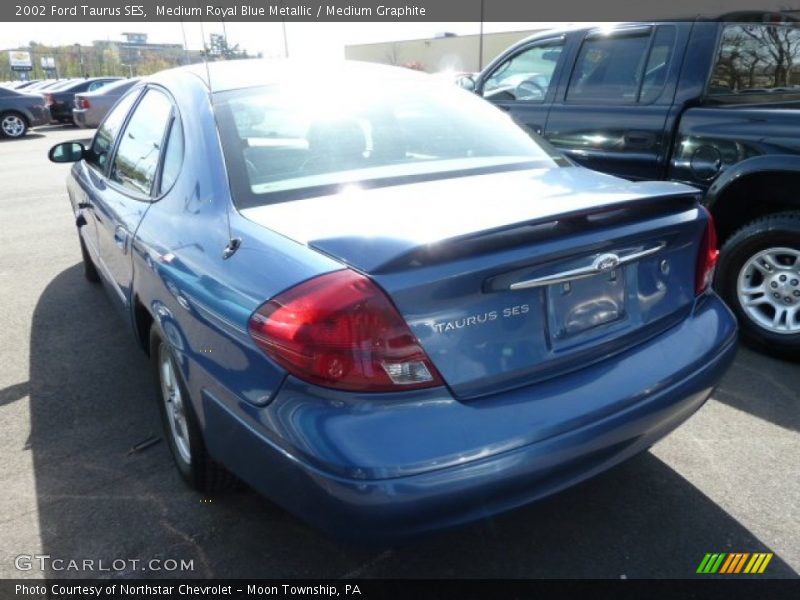 Medium Royal Blue Metallic / Medium Graphite 2002 Ford Taurus SES