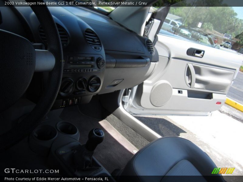 Reflex Silver Metallic / Grey 2003 Volkswagen New Beetle GLS 1.8T Convertible