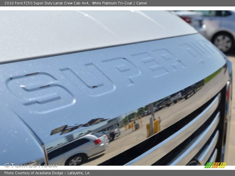 White Platinum Tri-Coat / Camel 2010 Ford F250 Super Duty Lariat Crew Cab 4x4