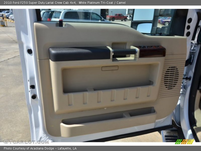 White Platinum Tri-Coat / Camel 2010 Ford F250 Super Duty Lariat Crew Cab 4x4