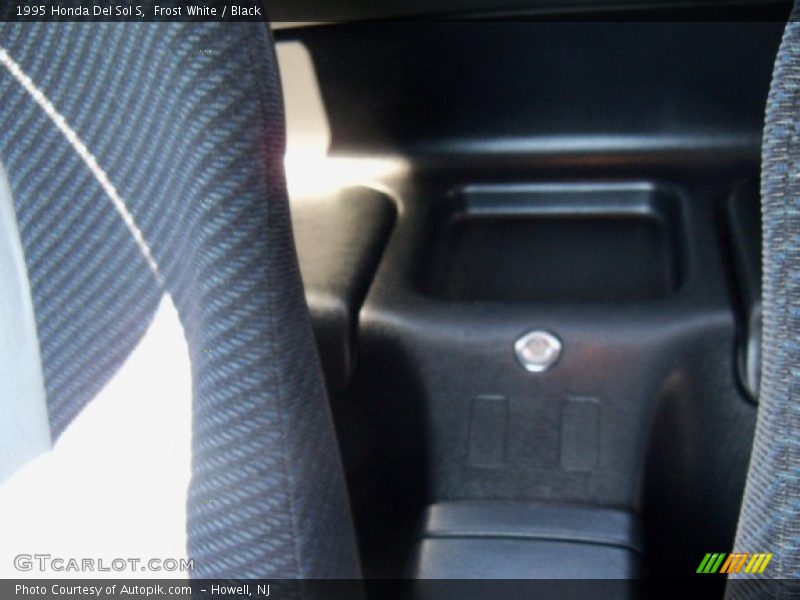 Frost White / Black 1995 Honda Del Sol S