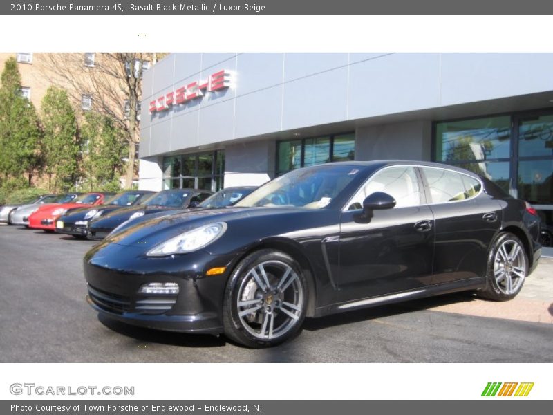 Basalt Black Metallic / Luxor Beige 2010 Porsche Panamera 4S