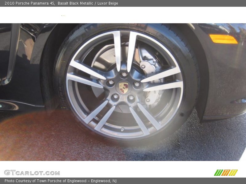 Basalt Black Metallic / Luxor Beige 2010 Porsche Panamera 4S