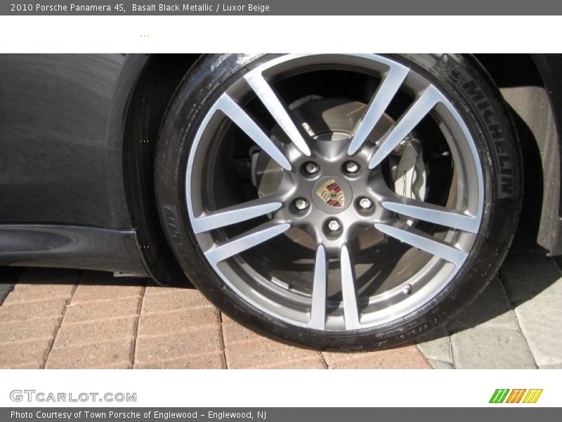 Basalt Black Metallic / Luxor Beige 2010 Porsche Panamera 4S